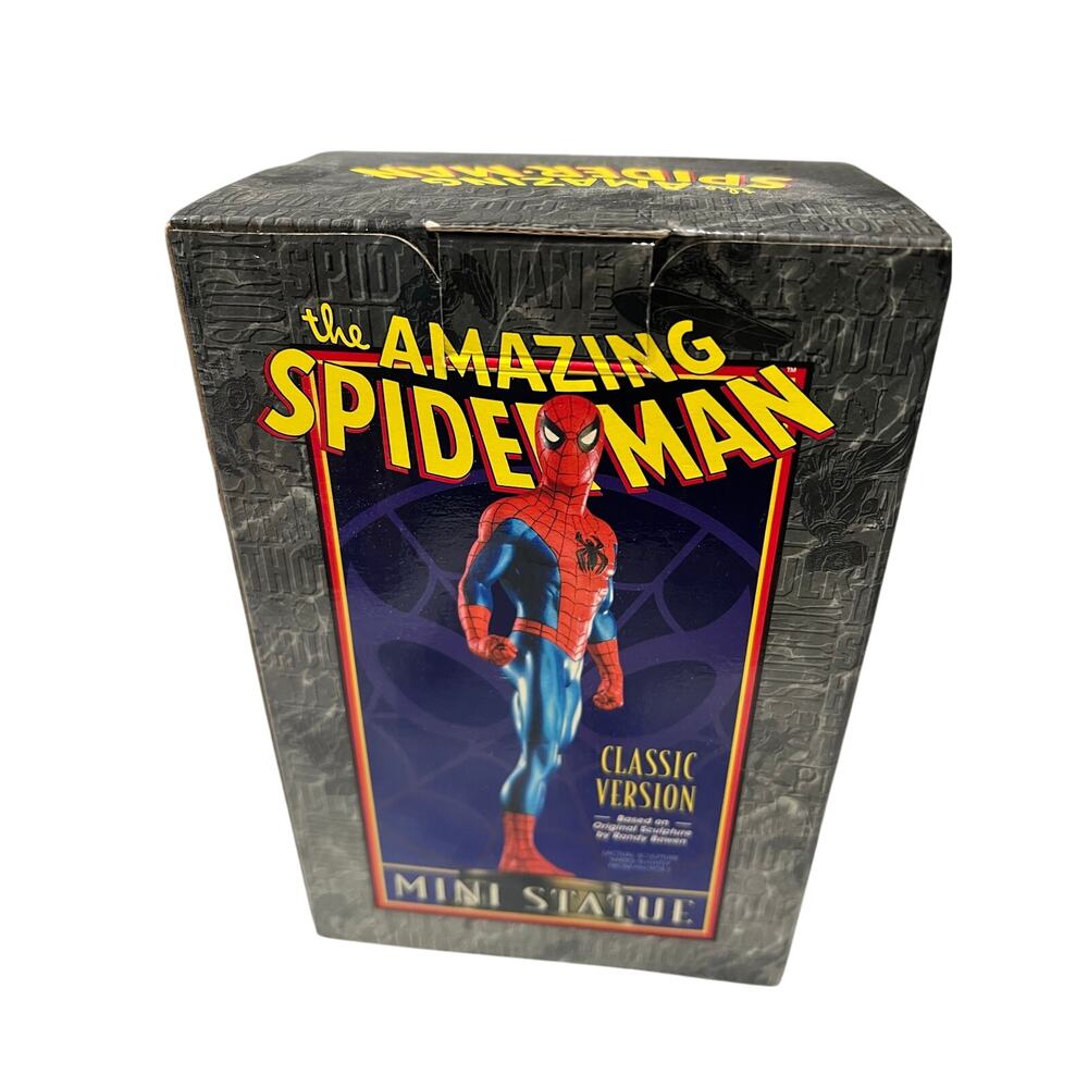 Bowen Designs Amazing Spider-Man Classic Version Mini Statue 3612/4000 Boxed